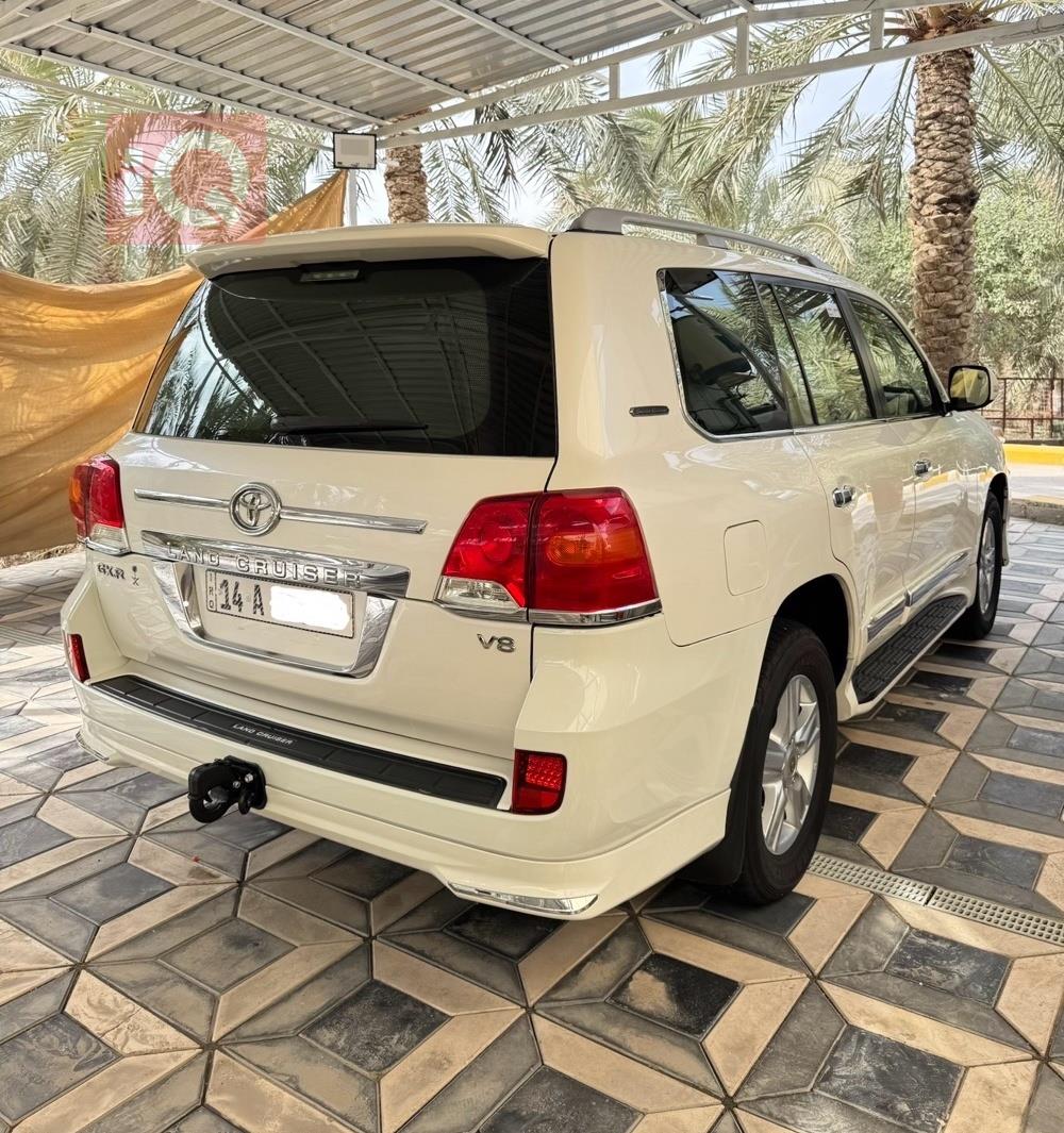 تويوتا لاندكروزر